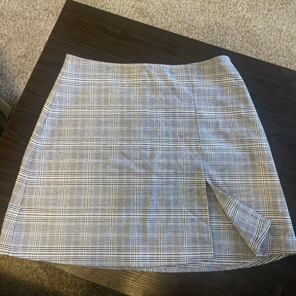 Pink and Grey Olivaceous Mini Skirt with Slit